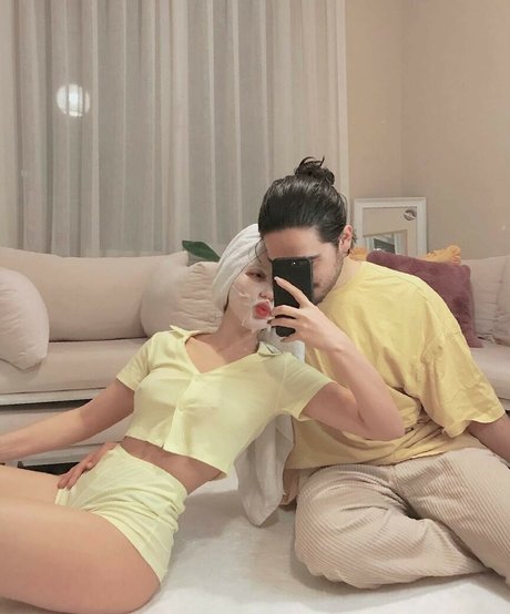 Meltem Koc high quality pornstar pics