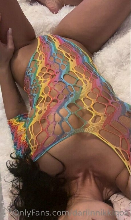 DarlinNikkiQOS exclusive star pictures