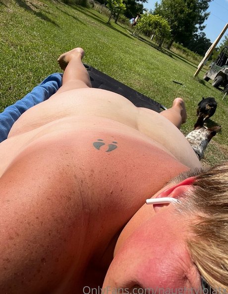 naughtylolatx nudes star pics