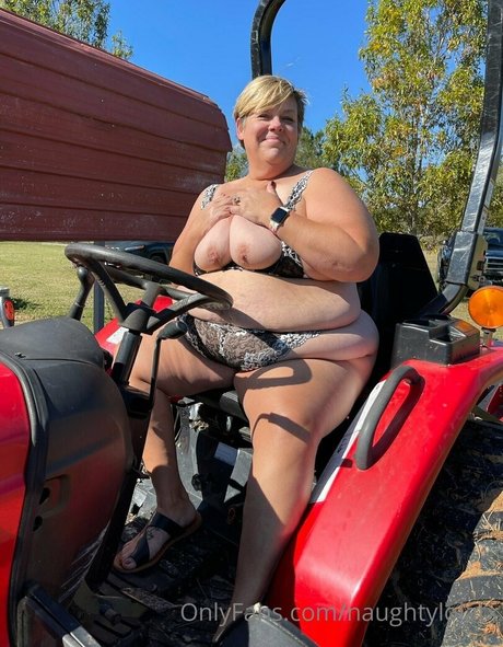 naughtylolatx sexy actress img