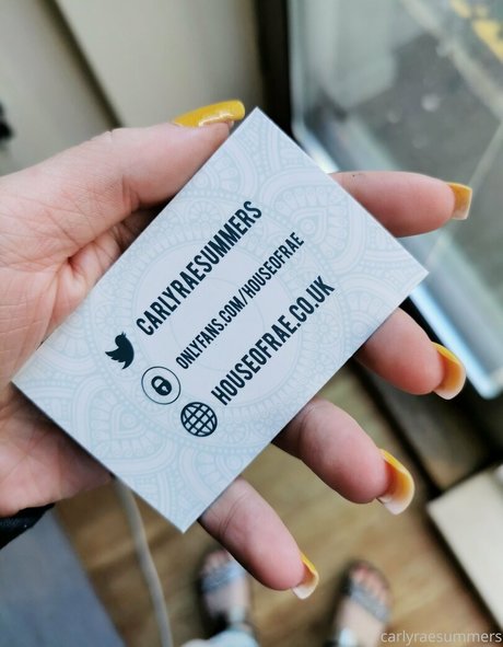 carlyraesummers profile pic