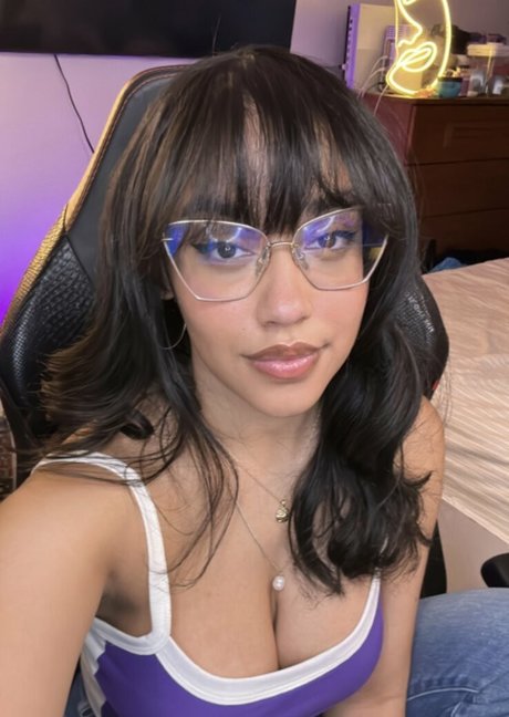 itsqueennovaa model beautiful archive