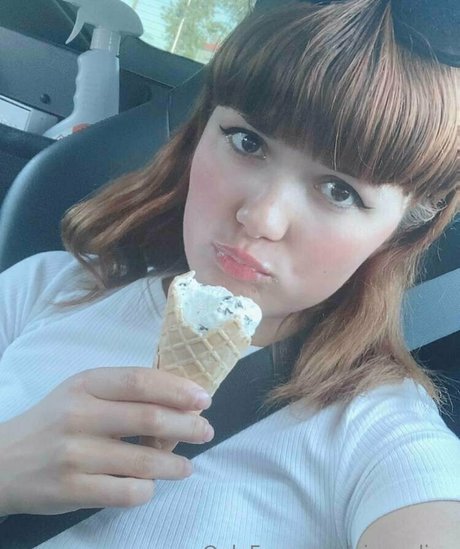 vixenalisa star adult photo