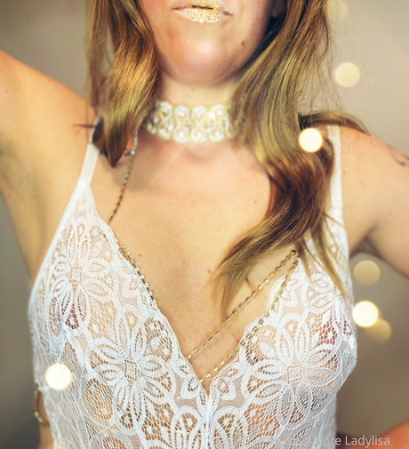 ladylisa33 star naked galleries