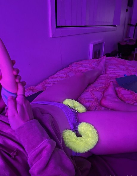 skinxskin nude actress photo