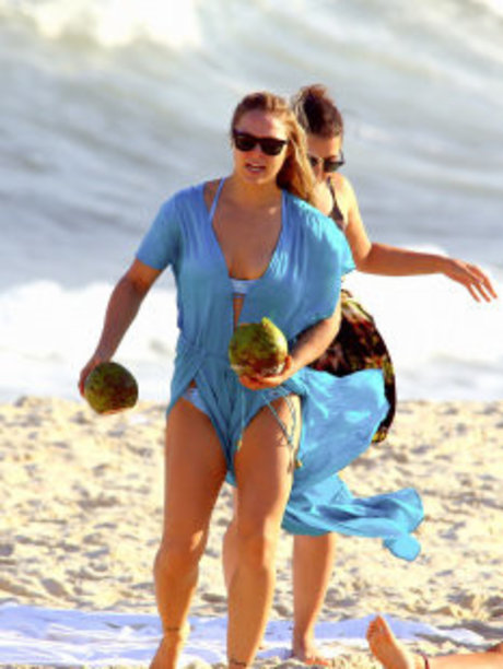 Ronda Rousey beautiful star pics