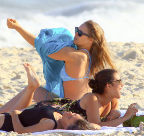 Ronda Rousey adult actress pics