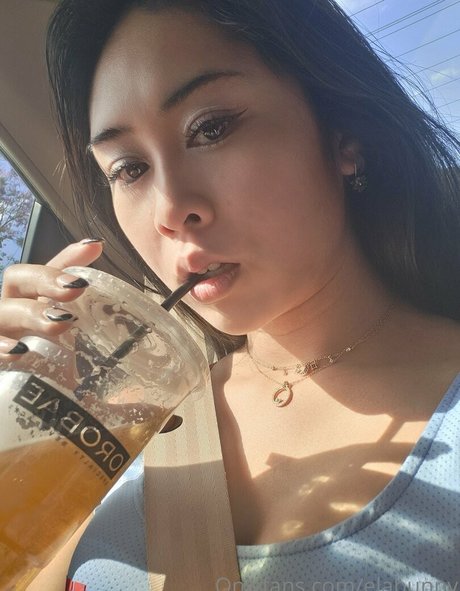 elabunny star erotic photo