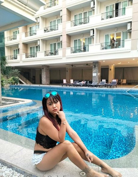 terriallyours pornstar naked pic