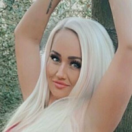 miss clover beautiful pornstar img