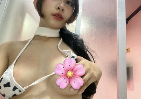 Miikaageeee star nudes images