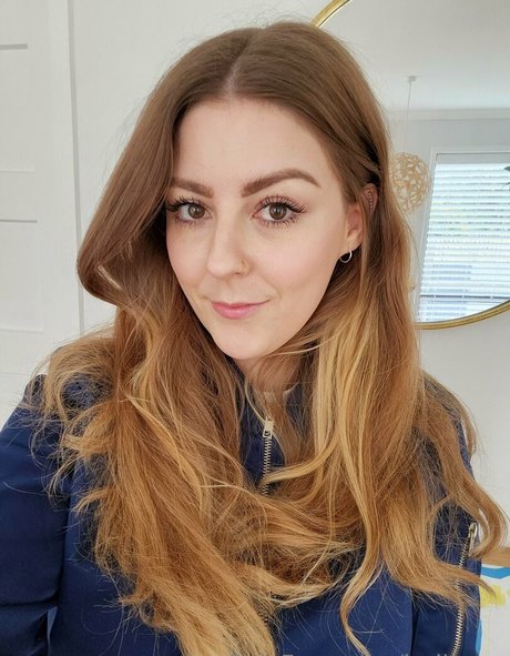 loriipops perfect model archive