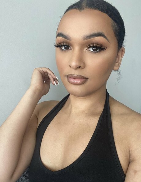 tsyazmin star picture