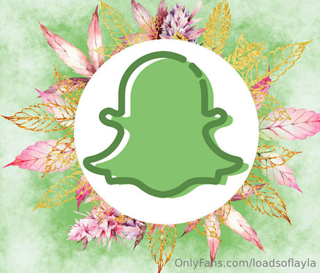 LoadsofLayla model hd photo