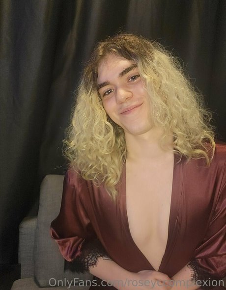 roseyccomplexion star xxx gallery