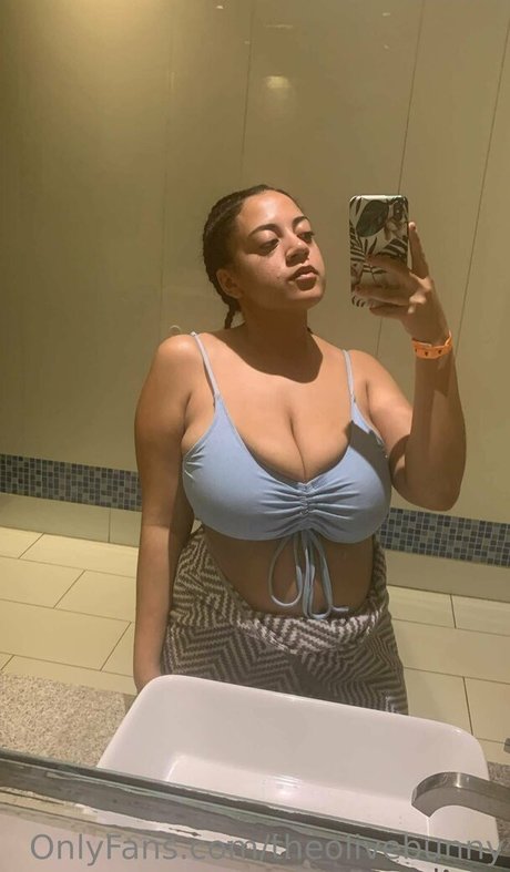 theolivebunny pornstar beautiful pics