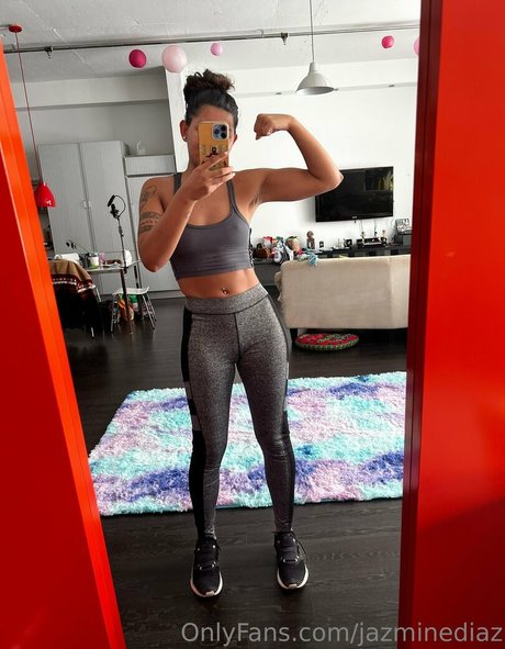 jazminediaz star exclusive images