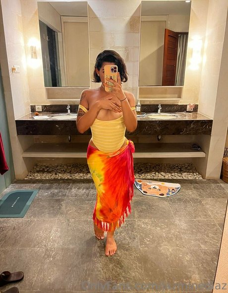 jazminediaz nude model archive