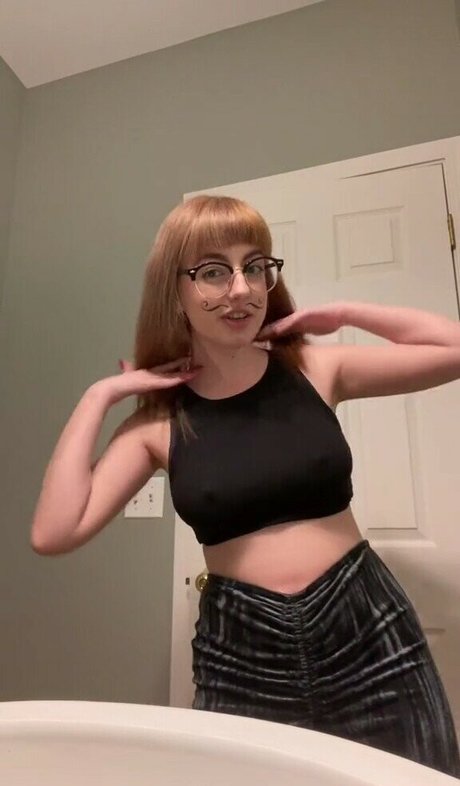 Splishbie model nudes img