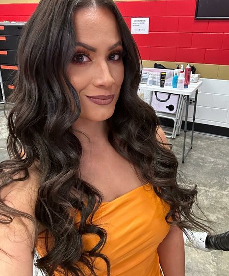 AEW Dasha Kuret hot actress img