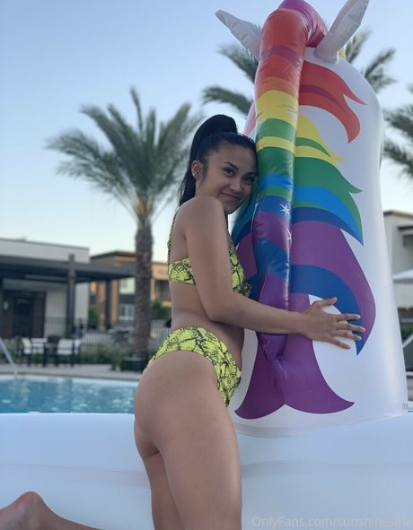 sunshinesina star porn galleries