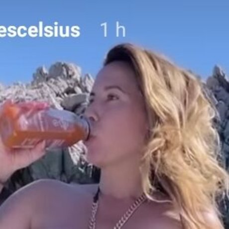 Nives Celzijus erotic actress images