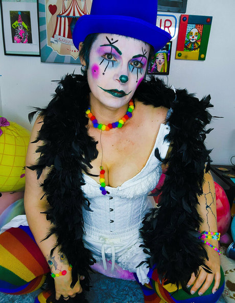 ls peek sex star img