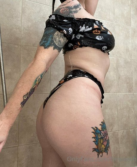 brieowth pornstar perfect photo