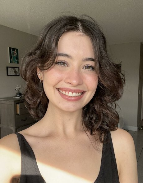 wetastherayne nice model pic