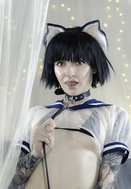 freepoisonne star adult gallery