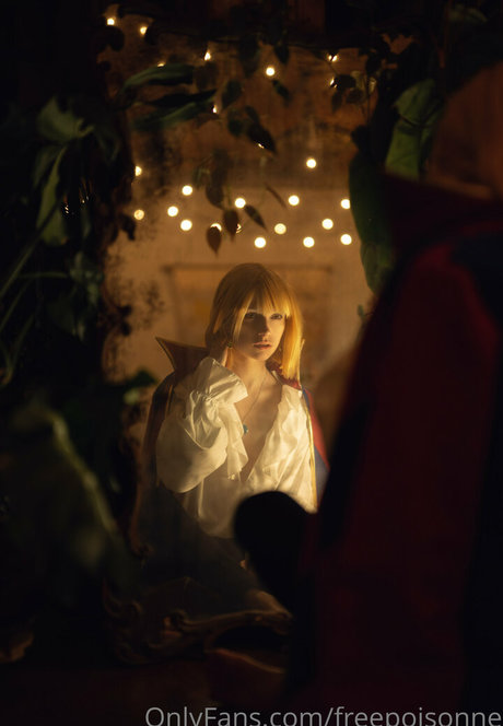 freepoisonne xxx actress image