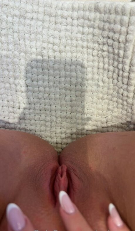 Thea Severine profile pic