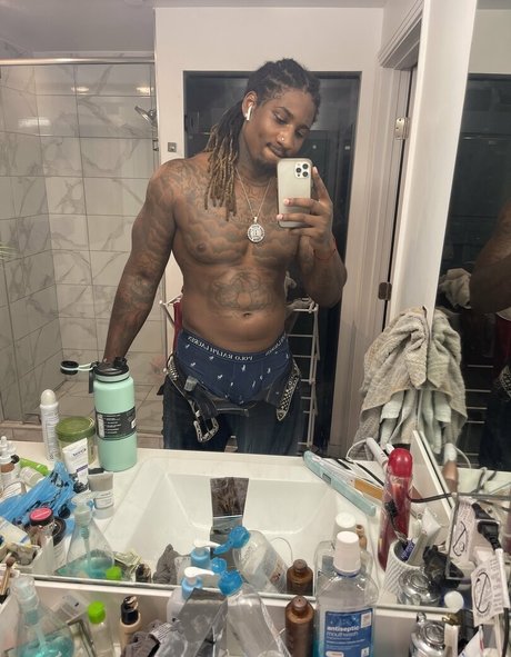 jayswingin model erotic image