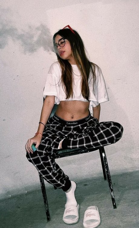 Lizeth Tenorio sexy star gallery