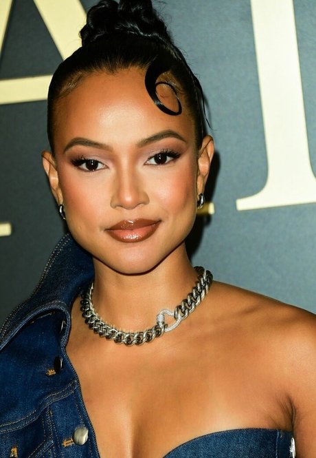 Karrueche pornographic actress picture