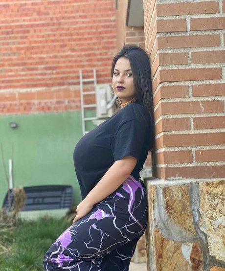 Anneris18 hot pornstar galleries