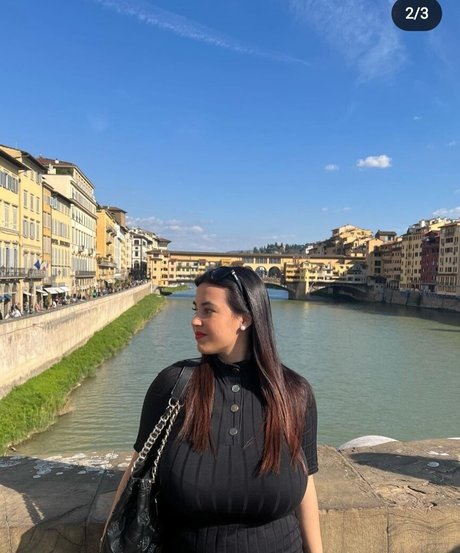 Anneris18 free star photo