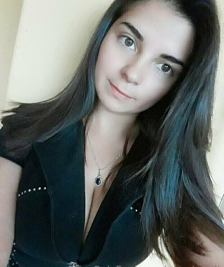 sweetaveli beautiful model pictures