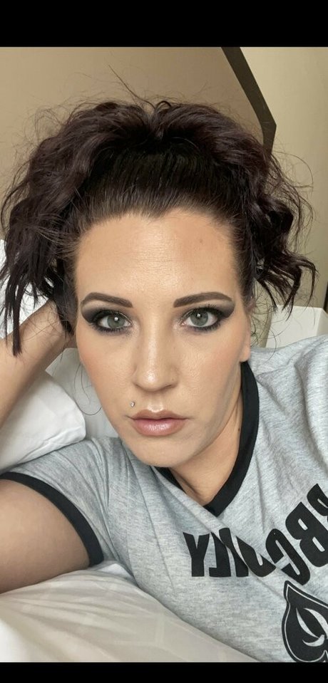 big tits squirt onlyfans hot naked photos