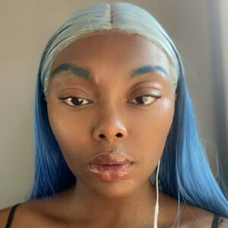 freeebonee star nudes pictures