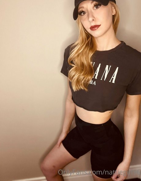 nattiegirl96 sexy star pic