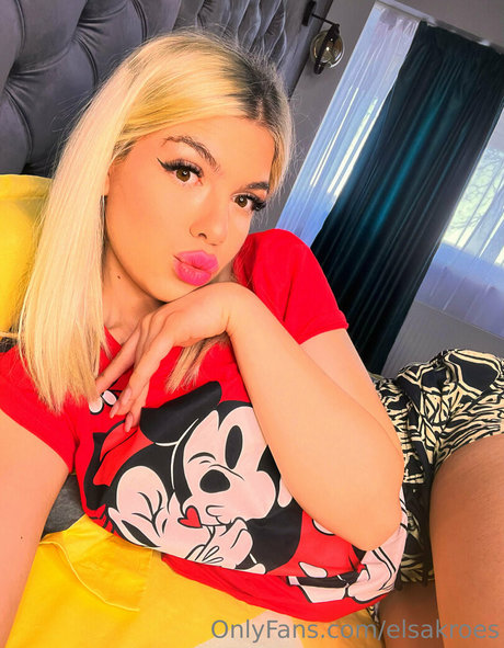 elsakroes porn star photo