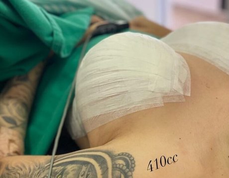 dani bluee sexy actress img