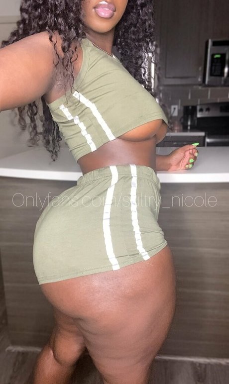 sultry nicole1 pornstar erotic pictures