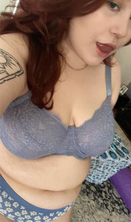 Daddysredheadx star erotic picture