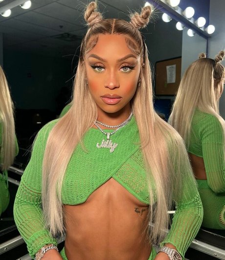 Jilly Anais nice star img