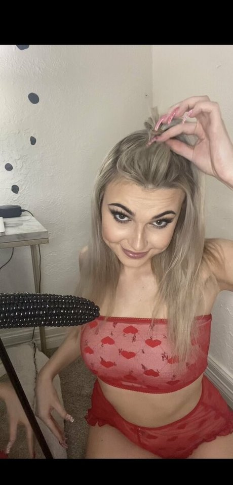 rawmisshoney nudes model galleries