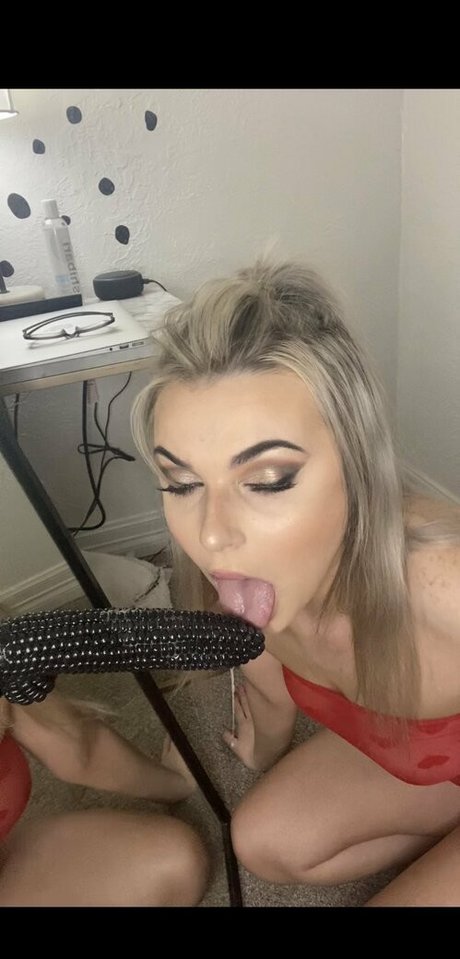 rawmisshoney pornstar pics