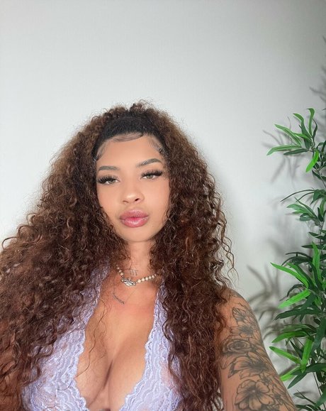 hannahmarieroyal2 model nice galleries