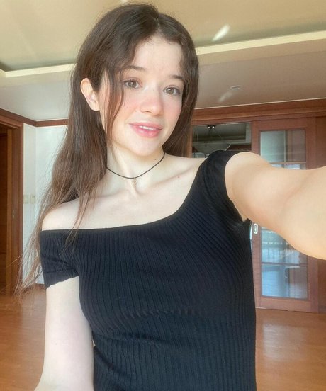 A Bit Rebecca free actress archive